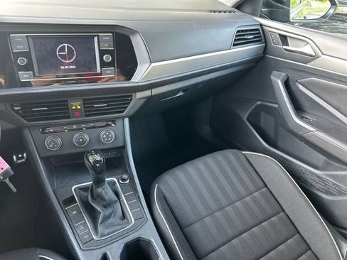 Used 2023 Volkswagen Jetta Sport FWD image 11