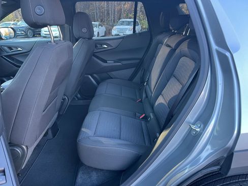 Used 2025 Chevrolet Equinox LT image 20