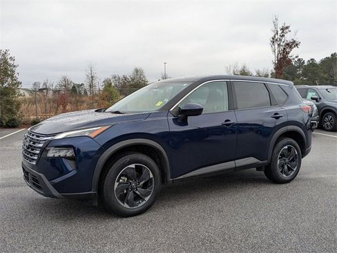 Certified 2024 Nissan Rogue SV image 8