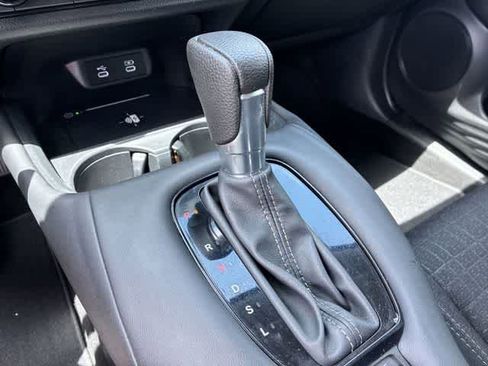 Certified 2026 Honda HR-V LX image 33