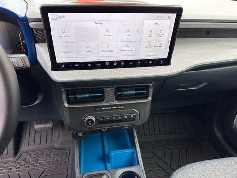 Used 2025 Ford Maverick XLT w/ XLT Luxury Package image 27