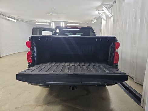 Used 2023 Chevrolet Silverado 1500 RST AWD/4WD image 15