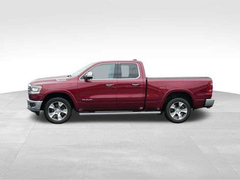 Used 2019 RAM 1500 Laramie AWD/4WD image 4