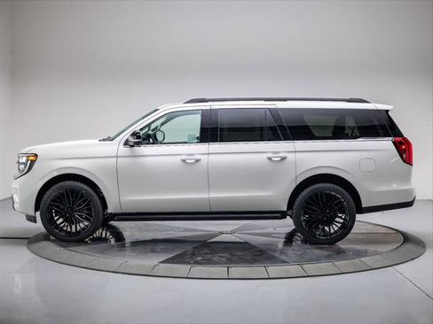 New 2026 Ford Expedition Max Active AWD/4WD image 2