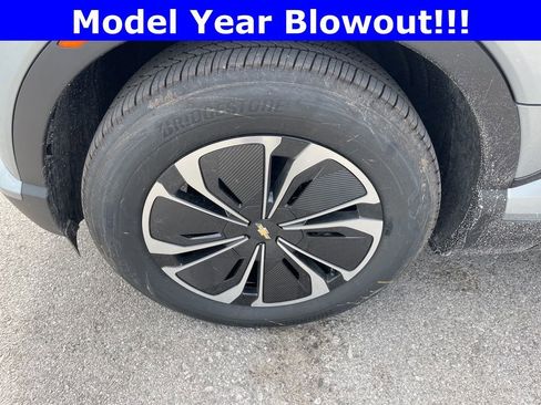 New 2024 Chevrolet Blazer EV LT AWD/4WD image 36