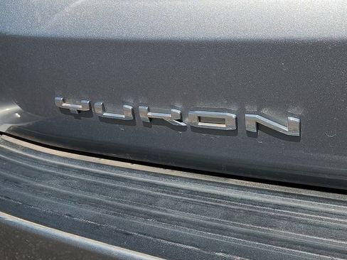 Used 2023 GMC Yukon XL Denali image 8