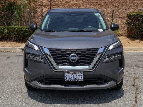Used 2023 Nissan Rogue S FWD image 9