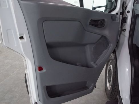 Used 2018 Ford Transit 350 XL RWD image 6