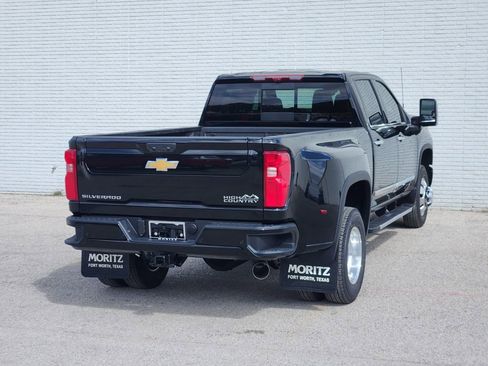 New 2026 Chevrolet Silverado 3500 High Country w/ High Country Premium Package image 4