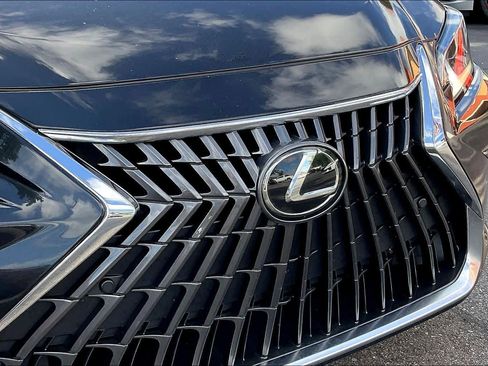 Used 2023 Lexus ES 350 w/ Premium Package image 57
