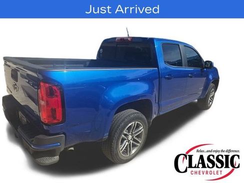 Used 2020 Chevrolet Colorado LT w/ Safety Package image 11