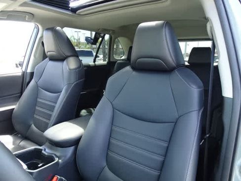 Certified 2023 Toyota RAV4 XLE Premium AWD/4WD image 19