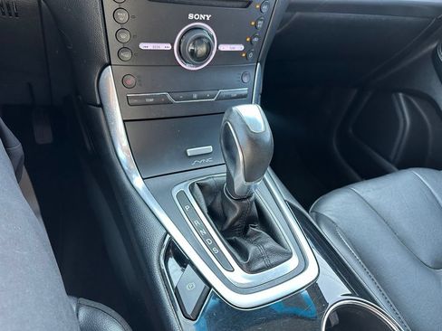 Used 2016 Ford Edge Titanium w/ Technology Package AWD/4WD image 15