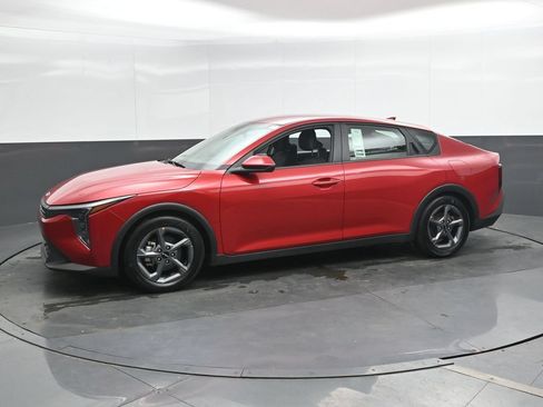 Used 2025 Kia K4 FWD image 7