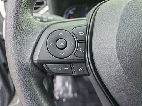 Used 2024 Toyota RAV4 XLE image 22