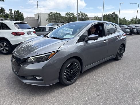Certified 2024 Nissan Leaf SV Plus w/ Protection Package FWD image 3