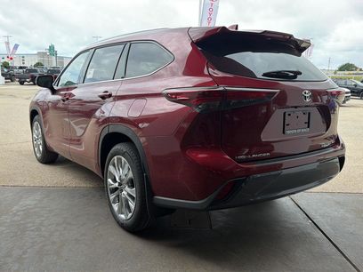 New 2026 Toyota Highlander Limited