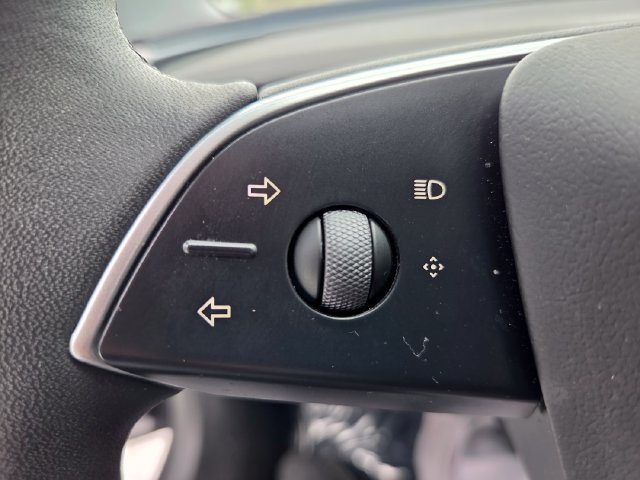 Used 2025 Tesla Model 3 Long Range RWD image 50