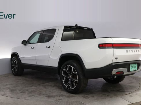 Used 2023 Rivian R1T Adventure AWD/4WD image 16