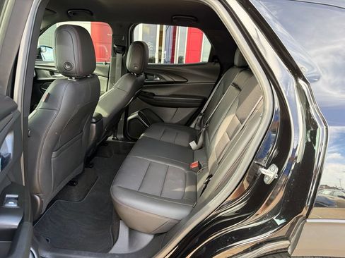 Used 2022 Chevrolet TrailBlazer RS FWD image 16