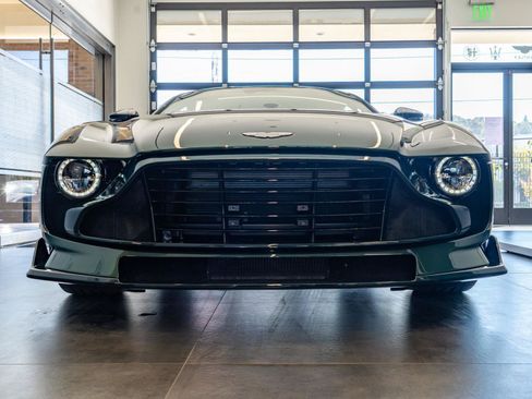 Used 2024 Aston Martin Valour RWD image 71