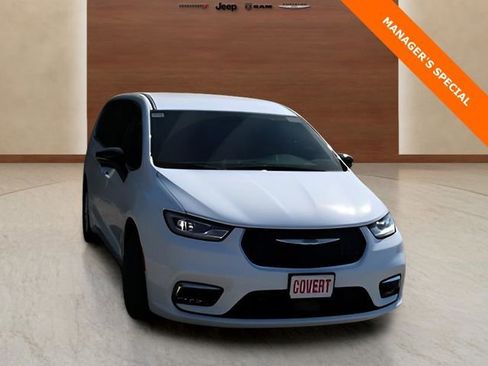 New 2026 Chrysler Pacifica Select image 7