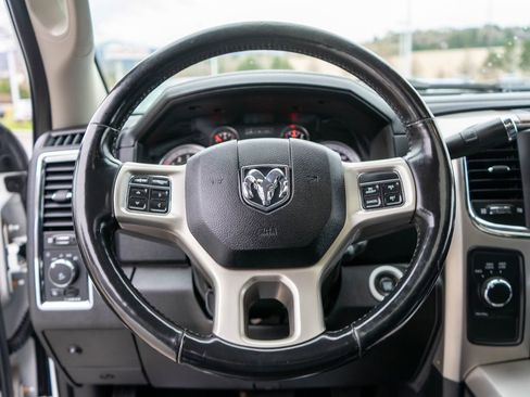 Used 2018 RAM 2500 Laramie w/ Convenience Group image 16