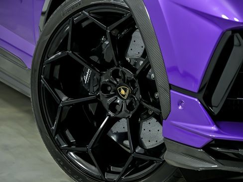 Used 2023 Lamborghini Urus Performante image 4