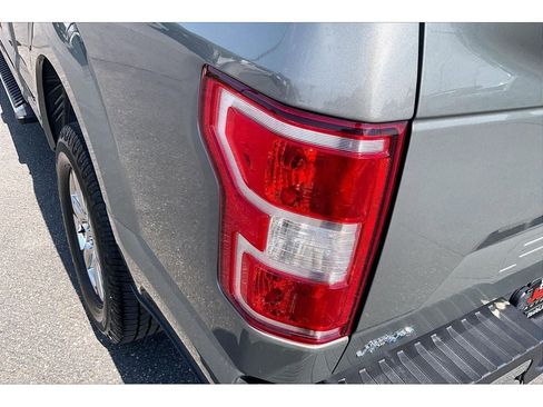 Used 2020 Ford F150 XLT w/ Equipment Group 302A Luxury AWD/4WD image 29