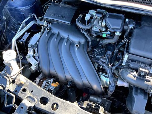 Used 2018 Nissan Versa SV image 32