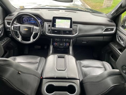Used 2022 Chevrolet Tahoe LT w/ LT Signature Package AWD/4WD image 19