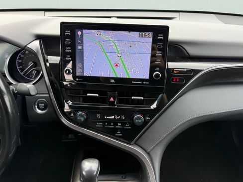 Used 2023 Toyota Camry XLE w/ Navigation Package AWD/4WD image 19