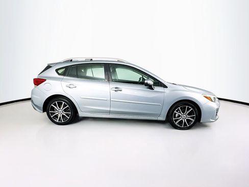 Used 2018 Subaru Impreza 2.0i Limited image 11
