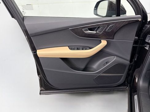 Used 2026 Audi Q7 3.0T Premium Plus image 23