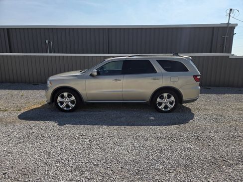 Used 2014 Dodge Durango Limited RWD image 2