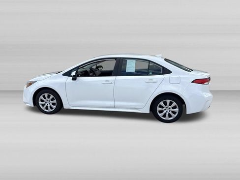 Used 2024 Toyota Corolla LE FWD image 7