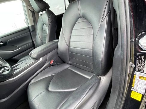 Used 2020 Toyota Highlander XLE FWD image 10