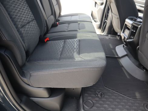New 2026 RAM 1500 Big Horn AWD/4WD image 15