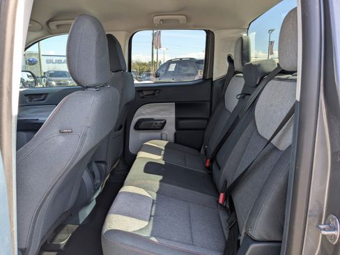 Used 2024 Ford Maverick XLT image 13