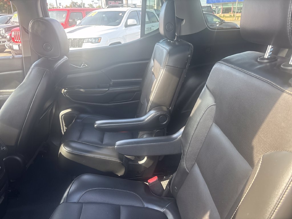 Used 2017 GMC Acadia SLT FWD image 32