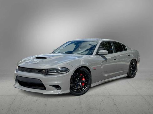 Used 2018 Dodge Charger R/T Scat Pack w/ Dynamics Package RWD image 1