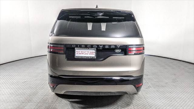 Used 2023 Land Rover Discovery S R-Dynamic AWD/4WD image 7