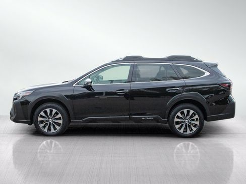 Used 2023 Subaru Outback Touring XT AWD/4WD image 2