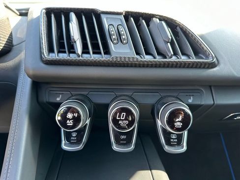 Used 2023 Audi R8 V10 performance RWD image 27