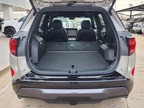 New 2026 GMC Terrain AT4 w/ Convenience Package III image 52