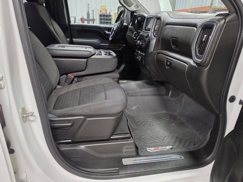 Used 2023 Chevrolet Silverado 2500 LT w/ Convenience Package AWD/4WD image 17