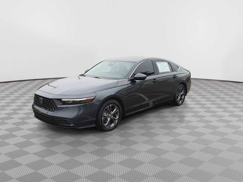 New 2026 Honda Accord EX-L image 4