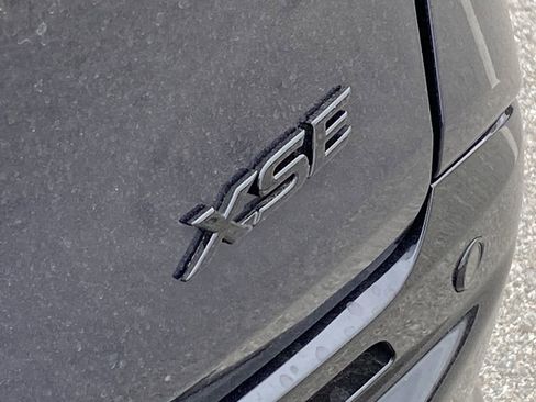 Used 2026 Toyota Sienna XSE AWD/4WD image 6