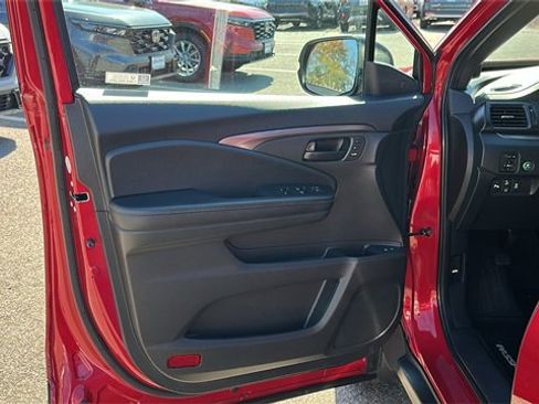 Used 2022 Honda Passport EX-L image 9