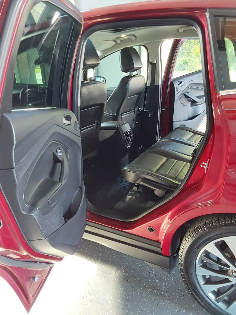 Used 2014 Ford C-MAX SEL w/ Equipment Group 302A FWD image 19